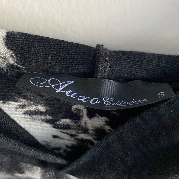 Sweatshirt Dress - Picture 2 of 2